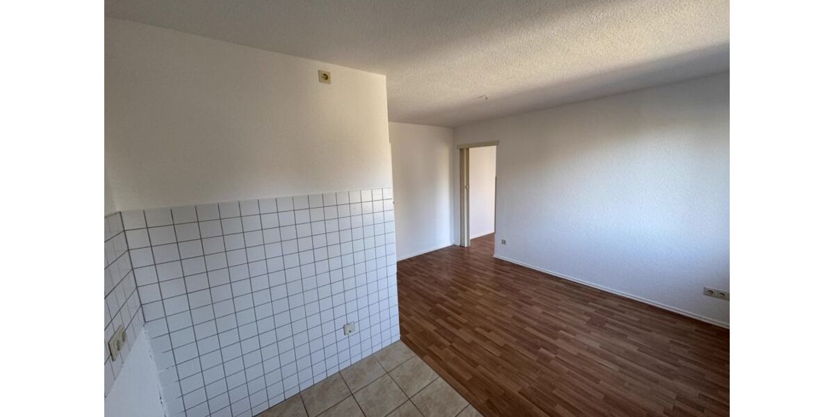 Provisionsfrei* Bezugsfrei: Wohnung in 04442 Zwenkau, Nähe See, zu verkaufen - 3- Zwenkau | Angebot:25239523