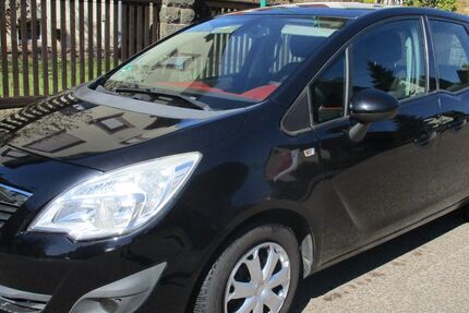 Opel Meriva 122.000 km 2.499 &euro; Naunhof 04683
