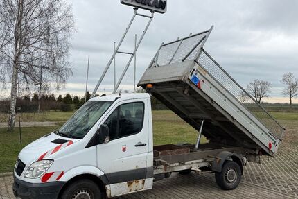 Mercedes-Benz Sprinter 153.069 km 13.990 &euro; Kabelsketal 06184