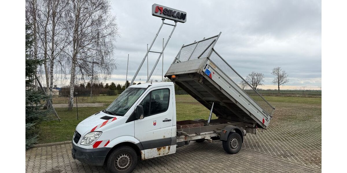 Mercedes-Benz Sprinter 153.069 km 13.990 &euro; Kabelsketal 06184