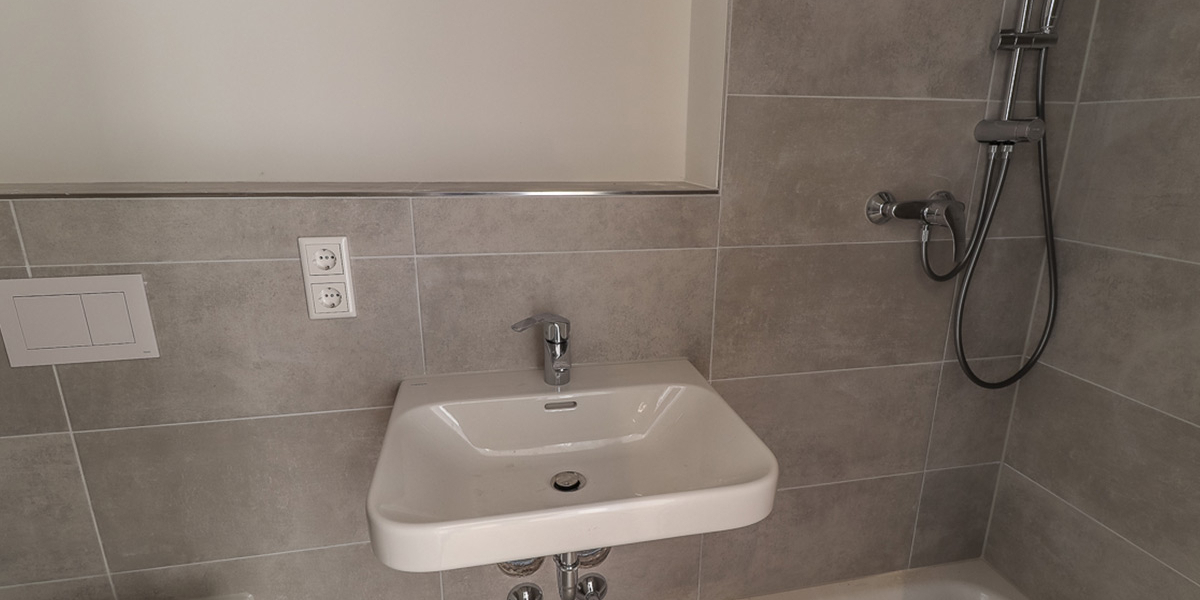 IN SANIERUNG + WAHREN + 3 RAUM WOHNUNG + HOCHPARTERRE + BALKON - Erdgeschoßwohnung Leipzig-Wahren Wahren | Angebot:26442021