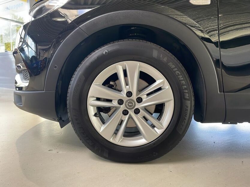 Opel Grandland (X) 21.339 km 20.680 € Borsdorf bei Leipzig 04451