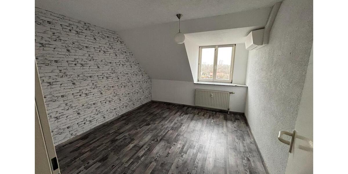 Maisonettenwohnung Machern - 5 Zimmer, 94 m&sup2;, 250.000&euro; | Angebot:25888015