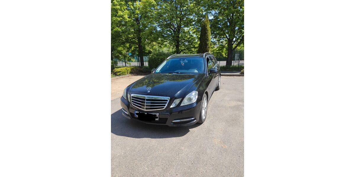 Mercedes-Benz E 350 284.000 km 9.000 &euro; Böhlen 04564