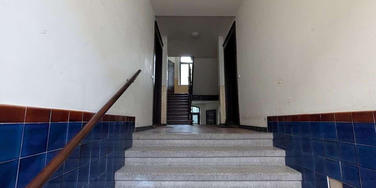 Leerstehende Wohneinheit mit Balkon in Gohlis-Süd !!! 2 zimmer