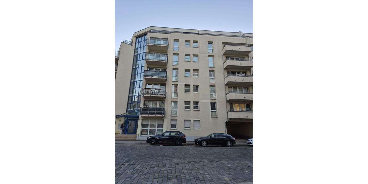 Etagenwohnung Leipzig Neustadt-Neuschönefeld - 1 Zimmer, 8 m&sup2;, 350&euro; | Angebot:26909910