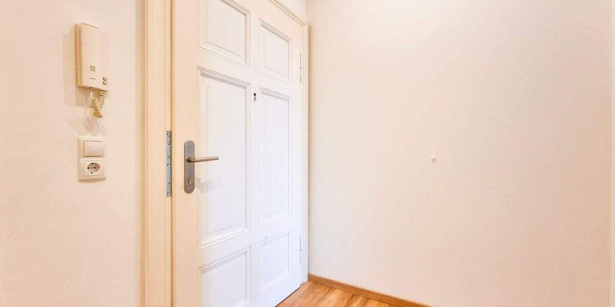 Etagenwohnung Leipzig Gohlis-Süd - 1 Zimmer, 40 m&sup2;, 125.000&euro; | Angebot:25927326
