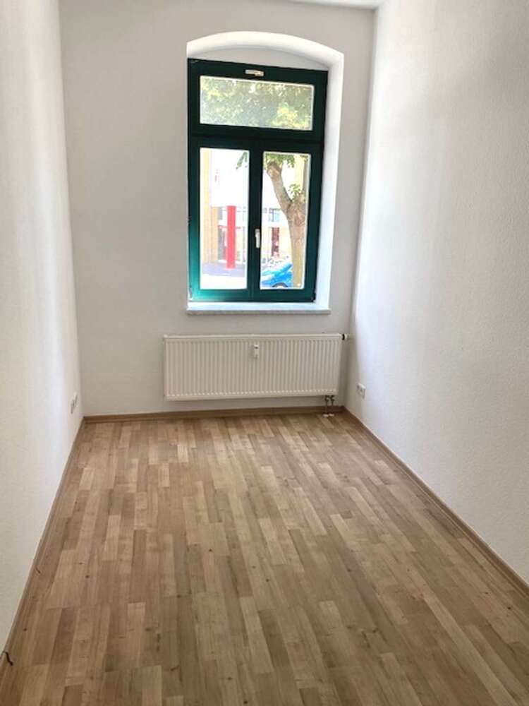 3-Zimmer-EG-Wohnung mit TERRASSE