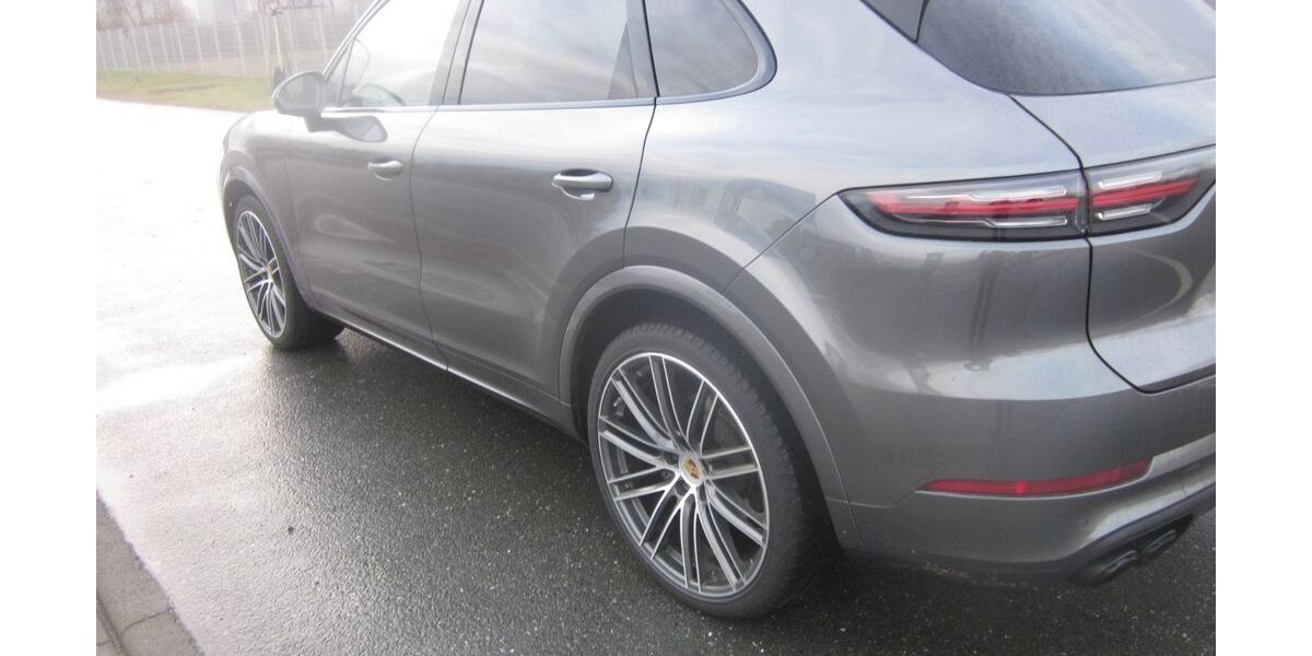 Porsche Cayenne 188.000 km 38.690 &euro; Schkeuditz 04435