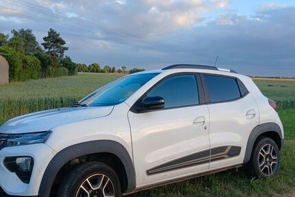Dacia Spring 75.000 km 8.400 &euro; Markranstädt 04420