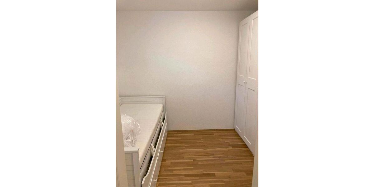 Hochparterre Leipzig Nord - 1.5 Zimmer, 36 m&sup2;, 640&euro; | Angebot:26659154