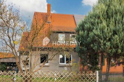 Doppelhaushälfte mit Potenzial - charmantes Sanierungsobjekt wartet auf fleißige Hände 6 zimmer