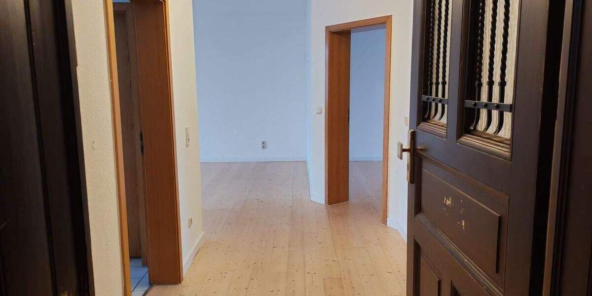 Etagenwohnung Leipzig Altlindenau - 2 Zimmer, 68 m&sup2;, 721&euro; | Angebot:25835264