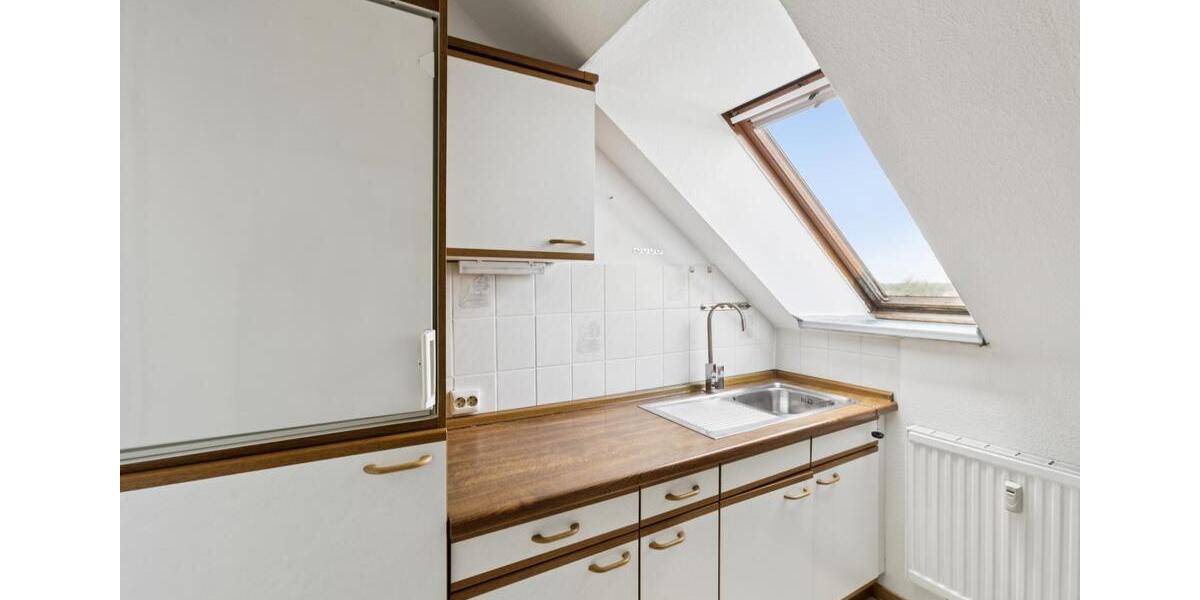 Dachgeschoßwohnung Neukieritzsch - 3 Zimmer, 72 m&sup2;, 48.500&euro; | Angebot:26877882