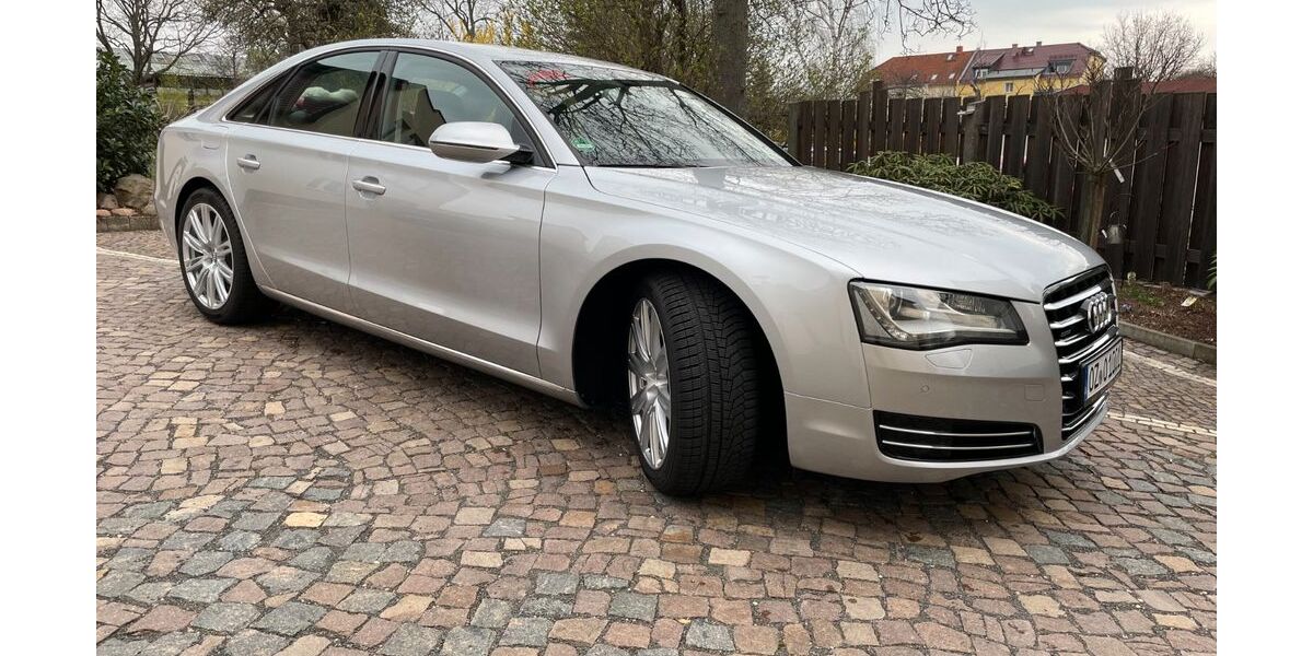 Audi A8 133.355 km 20.500 &euro; Taucha 04425