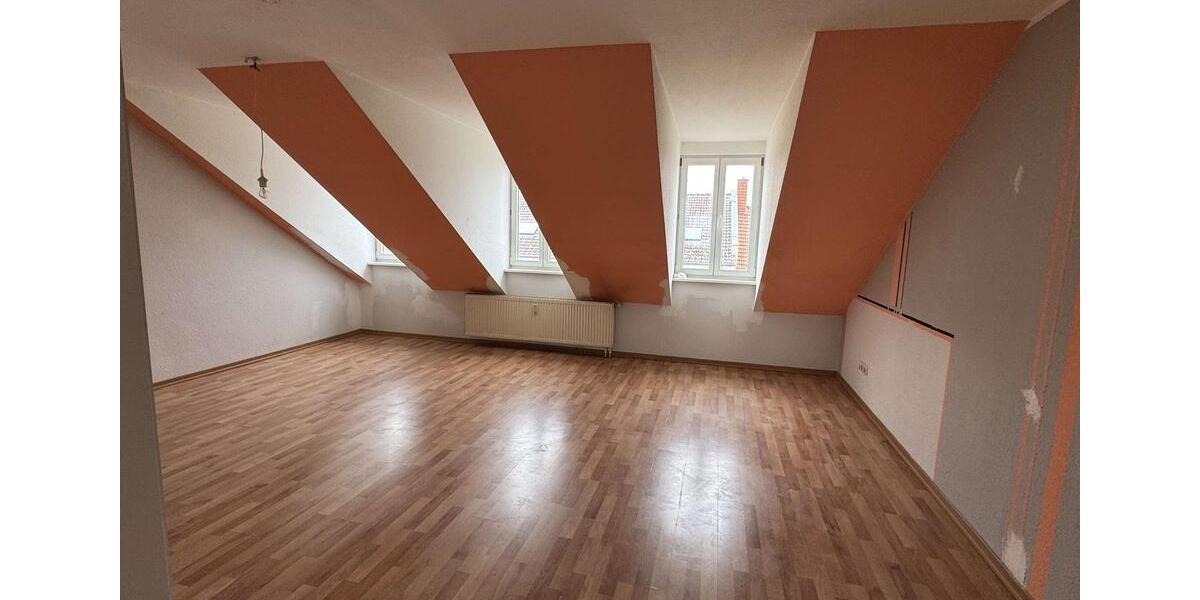 Dachgeschoßwohnung Leipzig Ost - 2 Zimmer, 65 m&sup2;, 553&euro; | Angebot:26224875