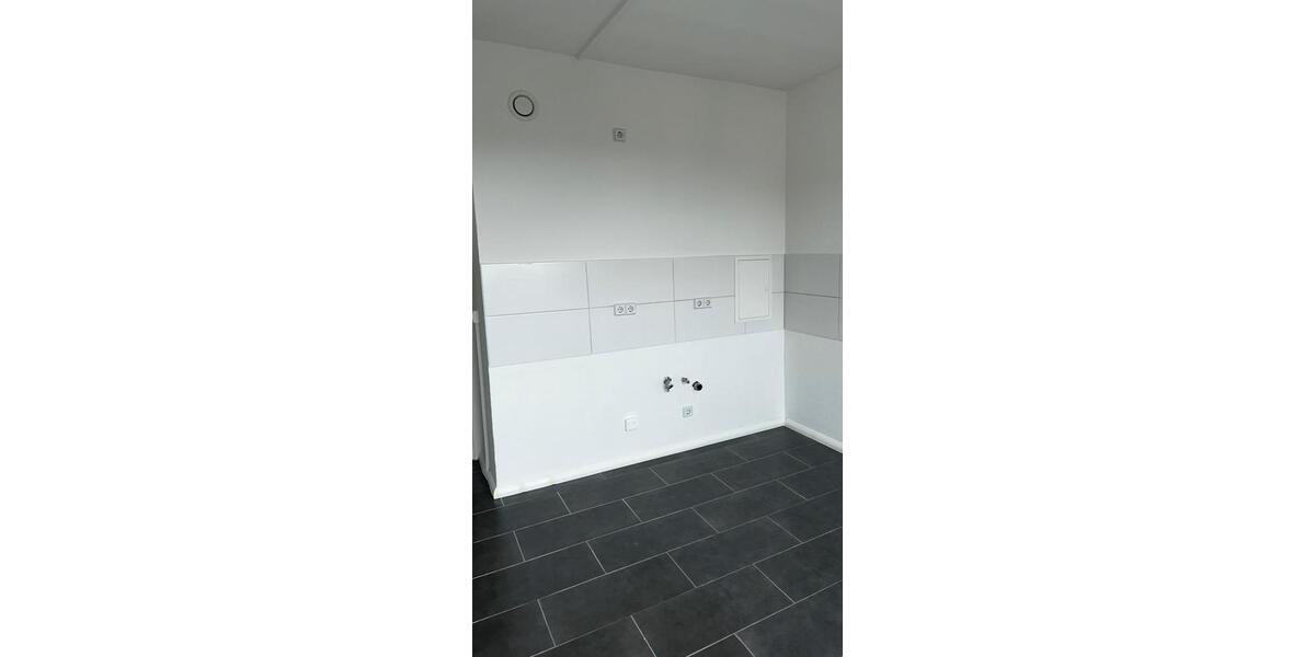 Etagenwohnung Leipzig Lausen-Grünau - 3 Zimmer, 90 m&sup2;, 485&euro; | Angebot:22305147