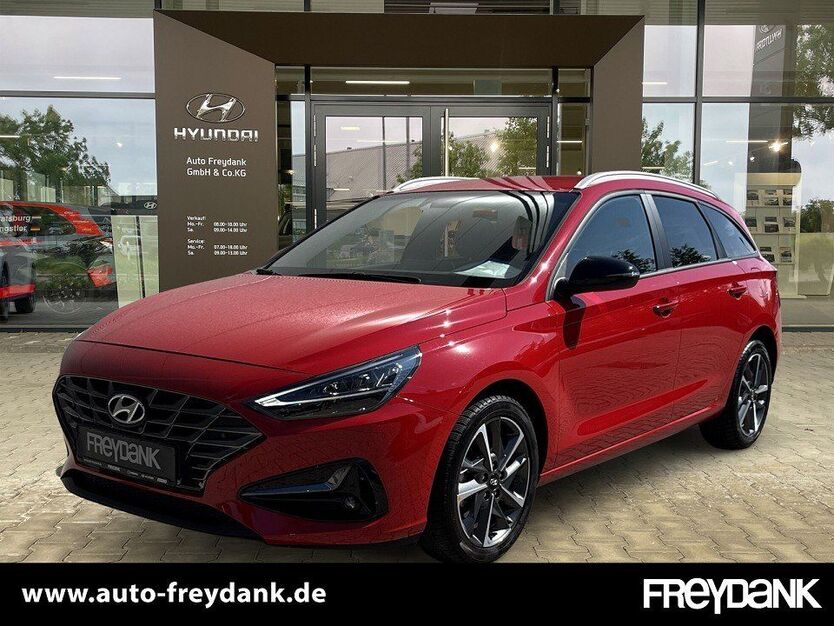 i30