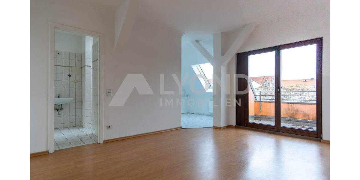 Helle Dachterrassenwohnung mit 3 Zimmern 2 zimmer