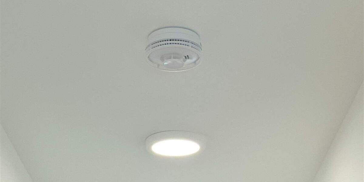 Exklusives Wohnen mit sonniger 11 m² Loggia und beeindruckendem Weitblick - provisionsfrei 4 zimmer