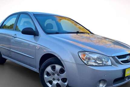 Kia Cerato 89.768 km 4.990 € Halle Saale 06128