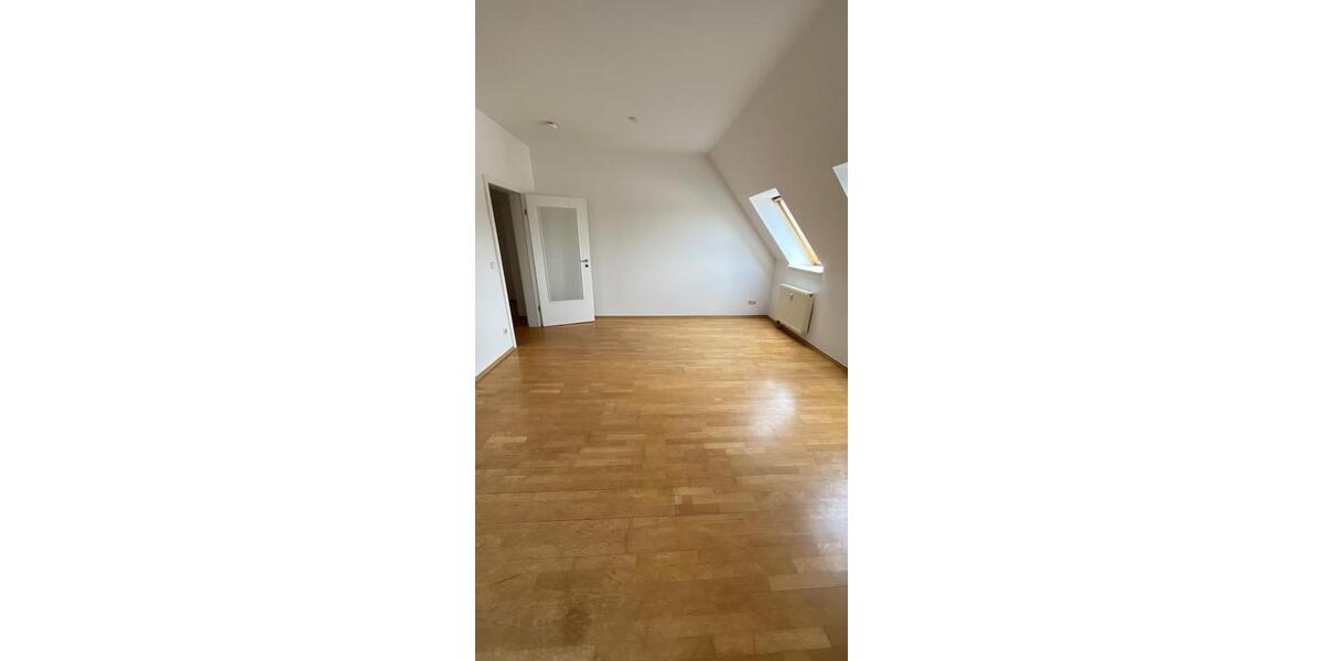 Dachgeschoßwohnung Leipzig Altwest - 2 Zimmer, 56 m&sup2;, 490&euro; | Angebot:26463156