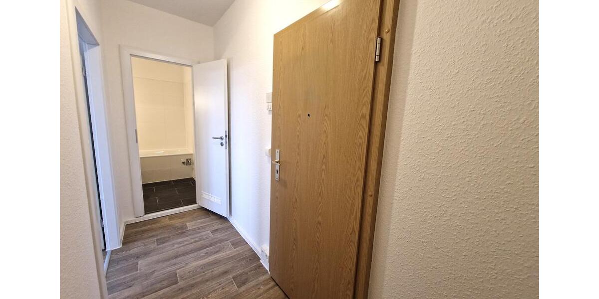 Etagenwohnung Leipzig West - 1 Zimmer, 33 m&sup2;, 326&euro; | Angebot:25582057