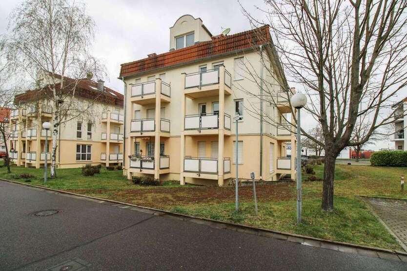 Wohnung zum Kaufen in Markranstädt 69.000 € 30.2 m²