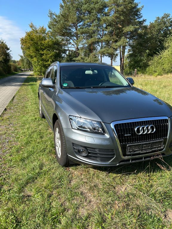 Audi Q5 151.503 km 14.800 € Sausedlitz 04509