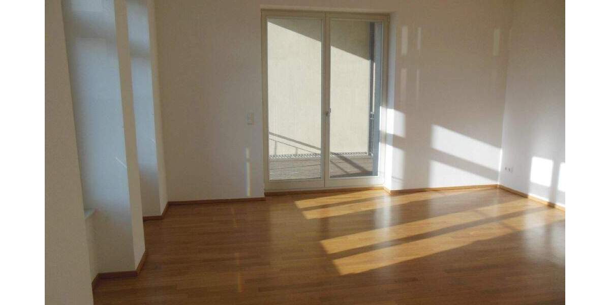 Etagenwohnung Leipzig Neustadt-Neuschönefeld - 2 Zimmer, 74 m&sup2;, 240.000&euro; | Angebot:25689037