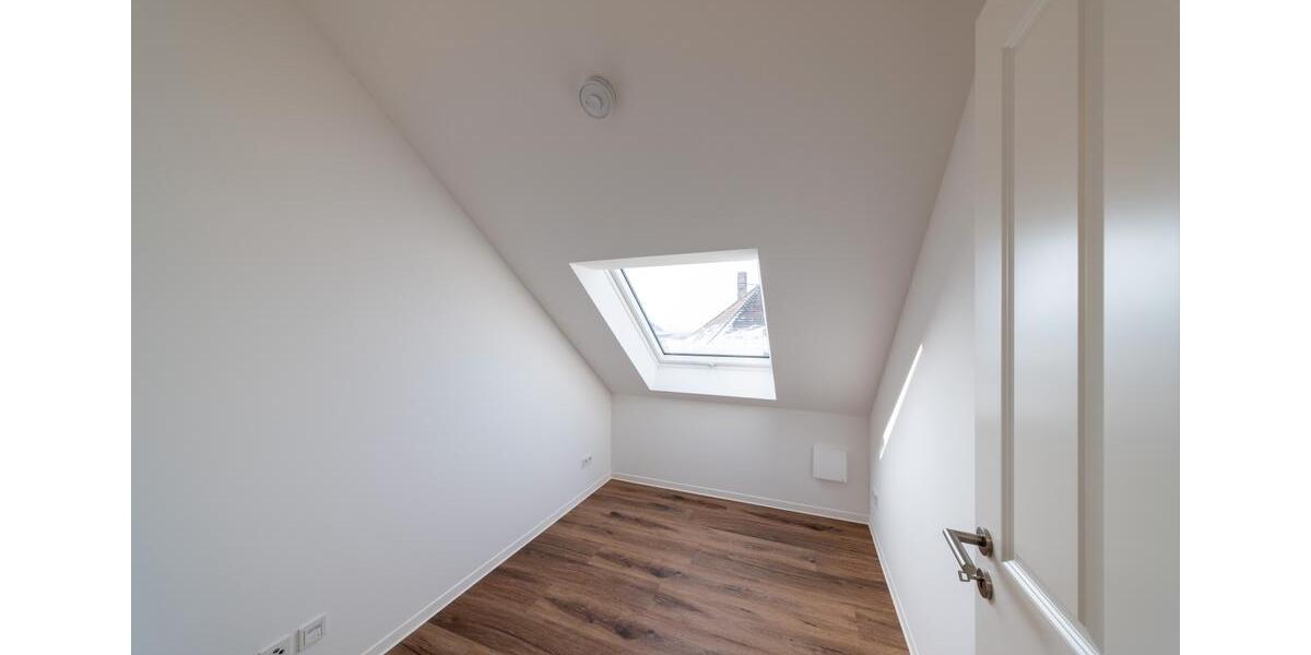 Dachgeschoßwohnung Leipzig Nordost - 3 Zimmer, 87 m&sup2;, 1.155&euro; | Angebot:25306532