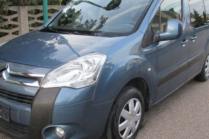 Peugeot Partner Tepee 185.000 km 3.999 &euro; Naunhof 04683