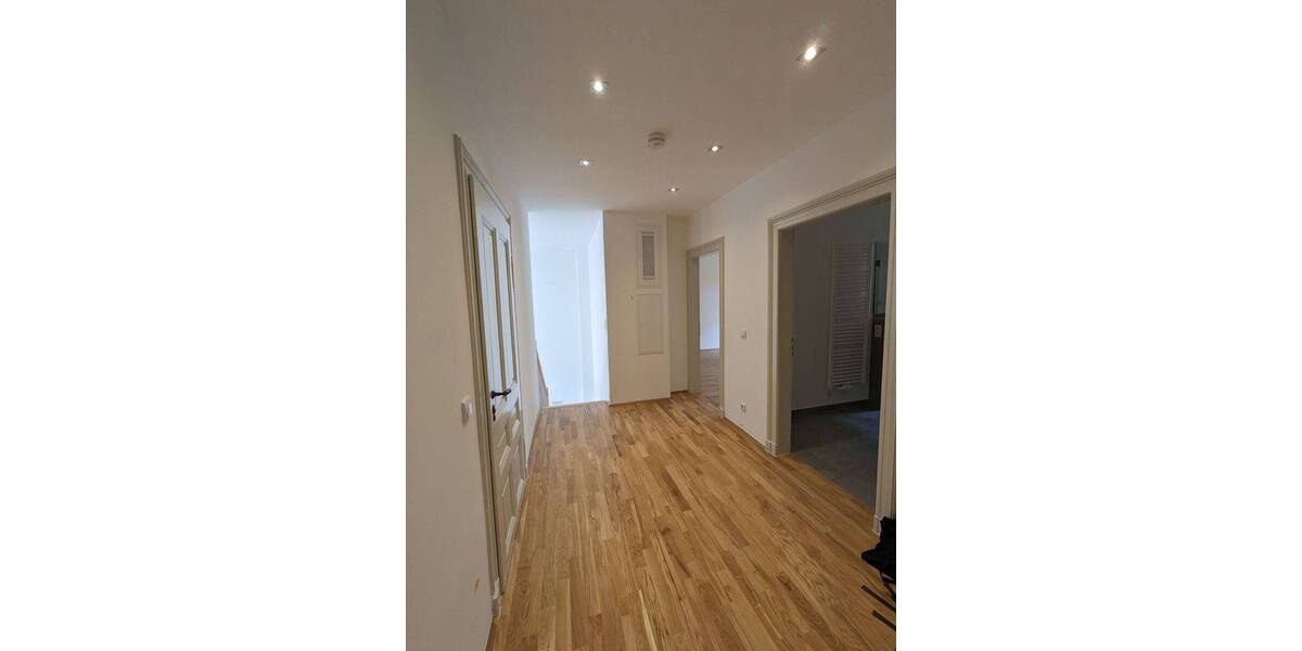 Etagenwohnung Borna - 3 Zimmer, 87 m&sup2;, 660&euro; | Angebot:26117833