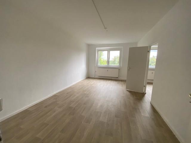 Erdgeschoßwohnung Borna - 3 Zimmer, 70 m&sup2;, 399&euro; | Angebot:25721645