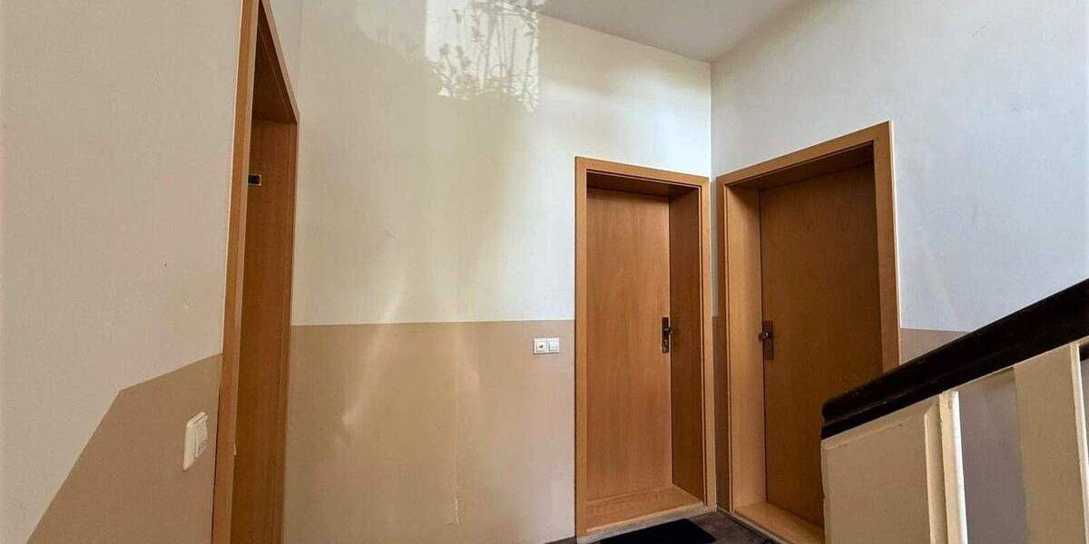 saniertes Mehrfamilienhaus mit Mietsteigerungspotenzial zimmer