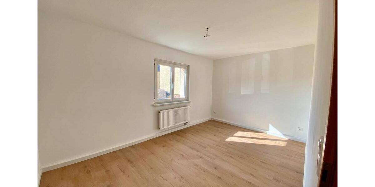 Hochparterre Zwenkau - 3 Zimmer, 65 m&sup2;, 560&euro; | Angebot:25613130