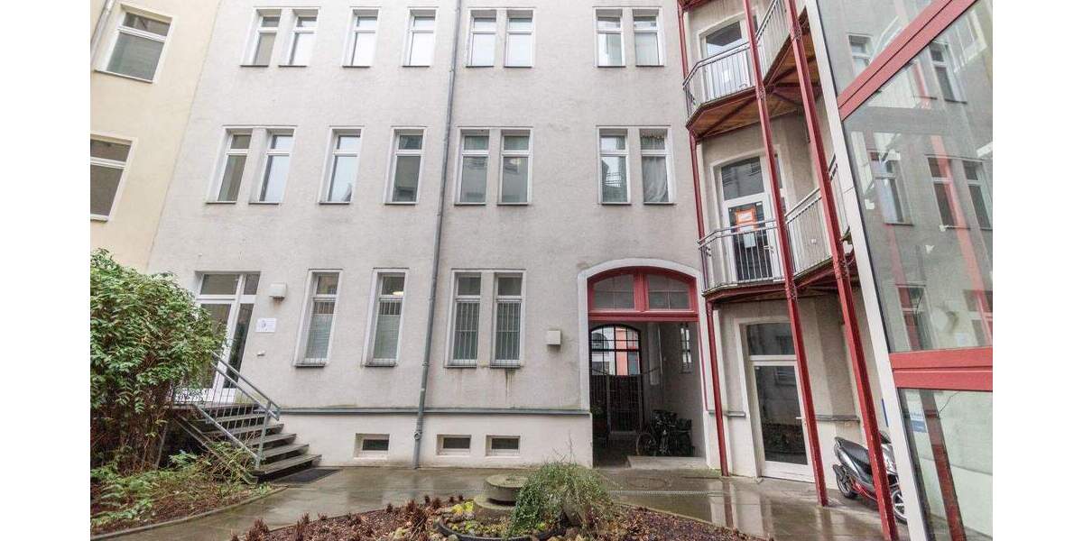 RARITÄT IM LEIPZIGER ZENTRUM Vermietete 2-Raum-Wohnung mit offener Wohnküche, Gäste-WC & Aufzug 2 zimmer