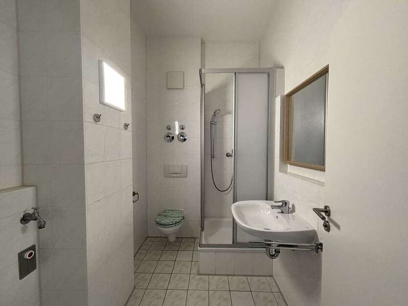 +++ Gohlis Süd - 4 - Zimmer - 2 - Bäder - Balkon +++ 4 zimmer