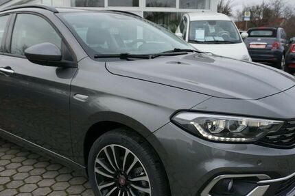 Fiat Tipo 4.290 km 17.900 € Merseburg 06217