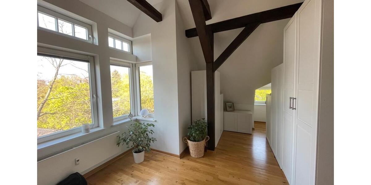 Dachgeschoßwohnung Böhlen - 3 Zimmer, 81 m&sup2;, 1.000&euro; | Angebot:26301254