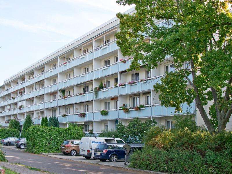 Wohnung zum Mieten in Halle (Saale) 491 € 73.05 m²
