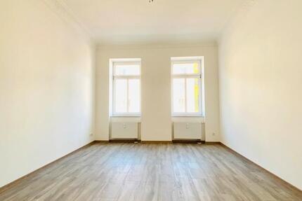 4-Raum-Wohnung mit Balkon frisch saniert in Leipzig - Gohlis WG-geeignet 4 zimmer