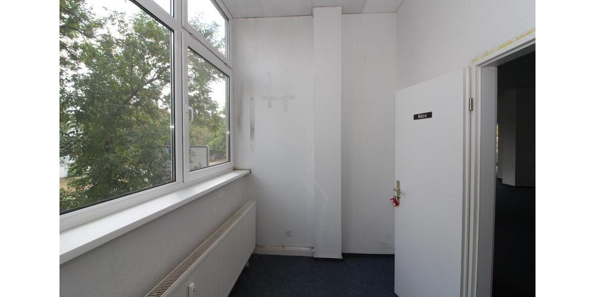 Gewerbeobjekt Merseburg - 1.650&euro; | Angebot:21690450
