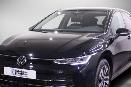 VW Golf 9.980 km 30.888 &euro; Brandis 04821