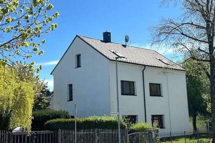 Haus Borsdorf - 10.5 Zimmer, 192 m&sup2;, 590.000&euro; | Angebot:26603054