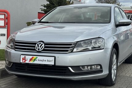 VW Passat 1.4 TSI Limousine /Tempomat/Klimaauto/Fsh 77.000 km 7.490 &euro; Leipzig 04347
