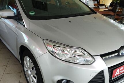 Ford Focus 85.241 km 7.949 &euro; Leipzig 04209