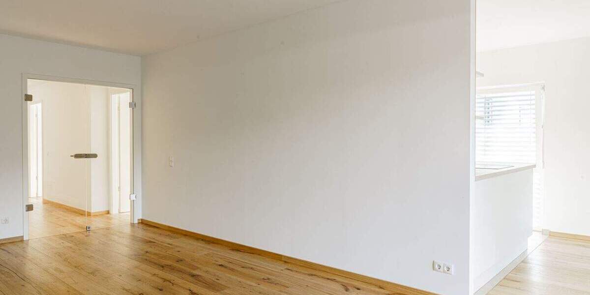 Etagenwohnung Leipzig Zentrum-West - 4 Zimmer, 114 m&sup2;, 2.114&euro; | Angebot:24990867