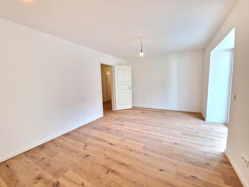 *Cityliving mit Charakter: Neubauwohnung in historischem Gebäude* 4-Zimmer-Wohnung mit 2 Balkonen 4 zimmer