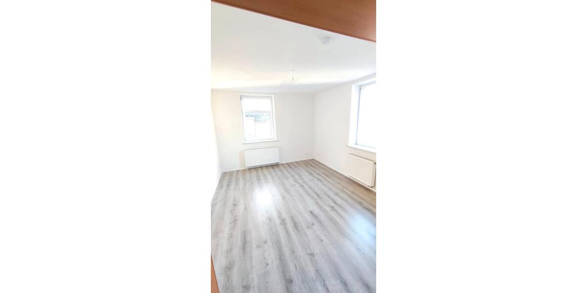 Hochparterre Eilenburg - 2 Zimmer, 58 m&sup2;, 540&euro; | Angebot:24351453